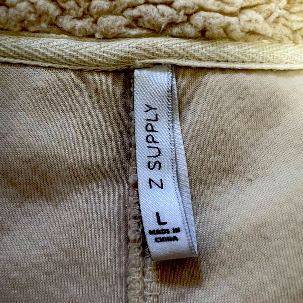 fuzzy coat. it’s from Z SUPPLY. barely ever worn! it’s a size large